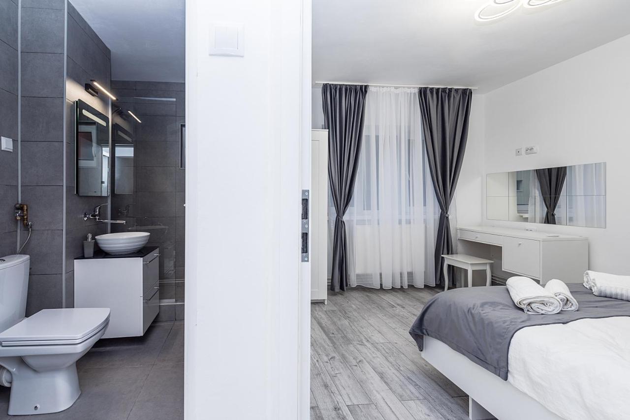 Cristopher Apartament Buşteni Exteriér fotografie